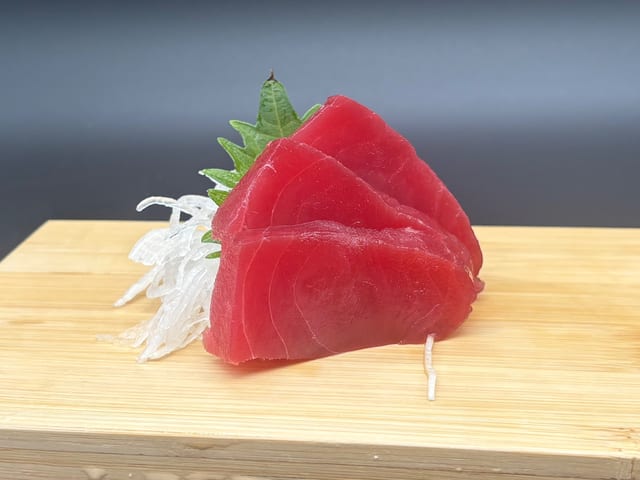Maguro (Bluefin Tuna).