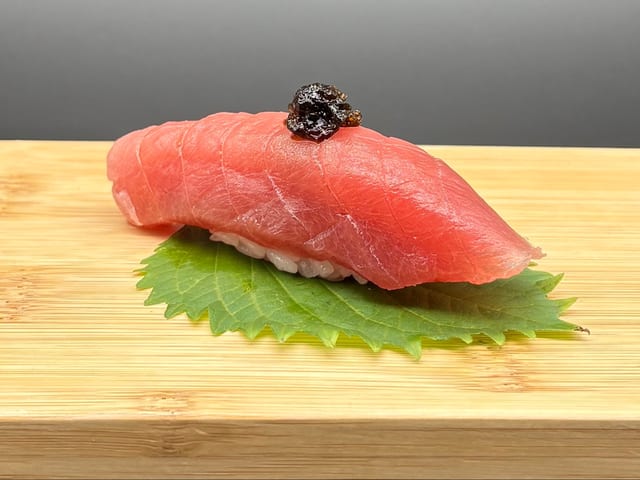 Tuna (Maguro).